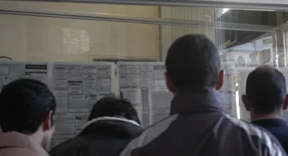 El desempleo volvió en julio al menor nivel desde fines de 2012