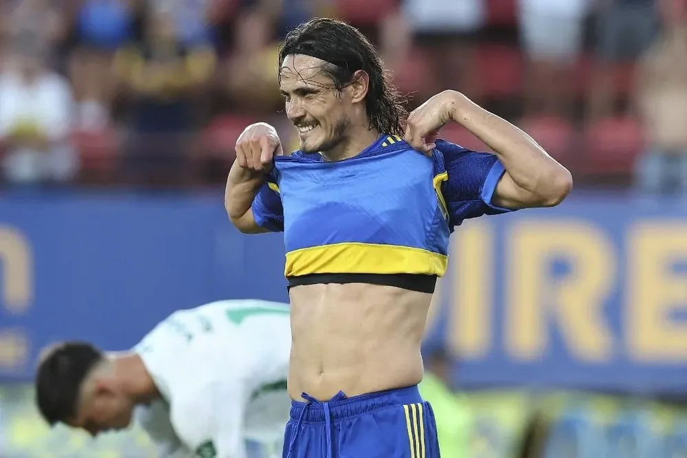 Cavani en Boca Juniors vs Sarmiento