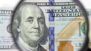 Devaluación e inflación en dólares: las proyecciones del gurú del blue para 2025