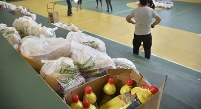 El costado solidario de Luis Suárez: ayudó a 500 familias de Casavalle