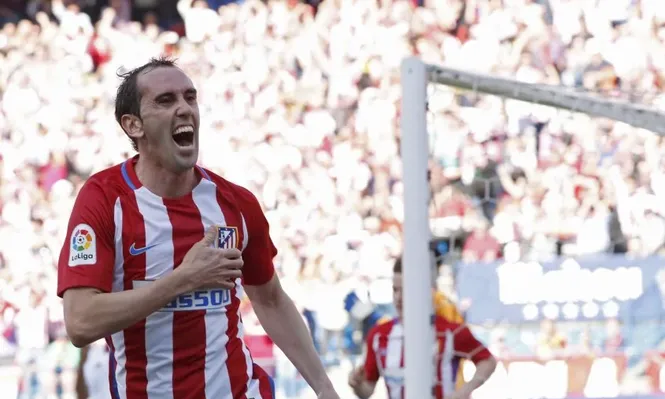 Godín dice que Atlético comienza La Liga fortalecido