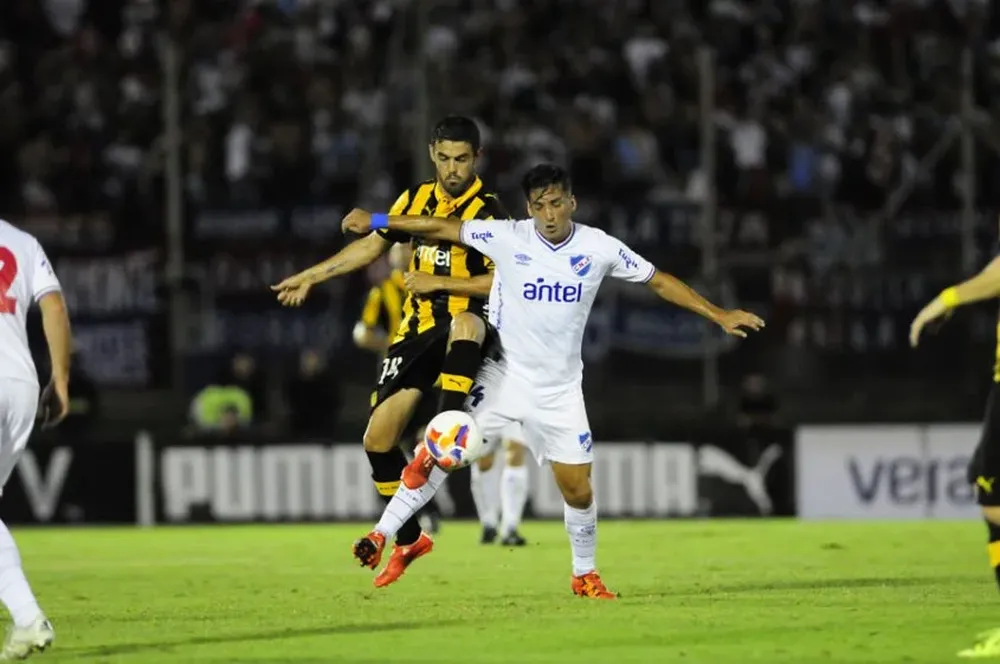 Luis Aguiar y Gonzalo Porras, clásico