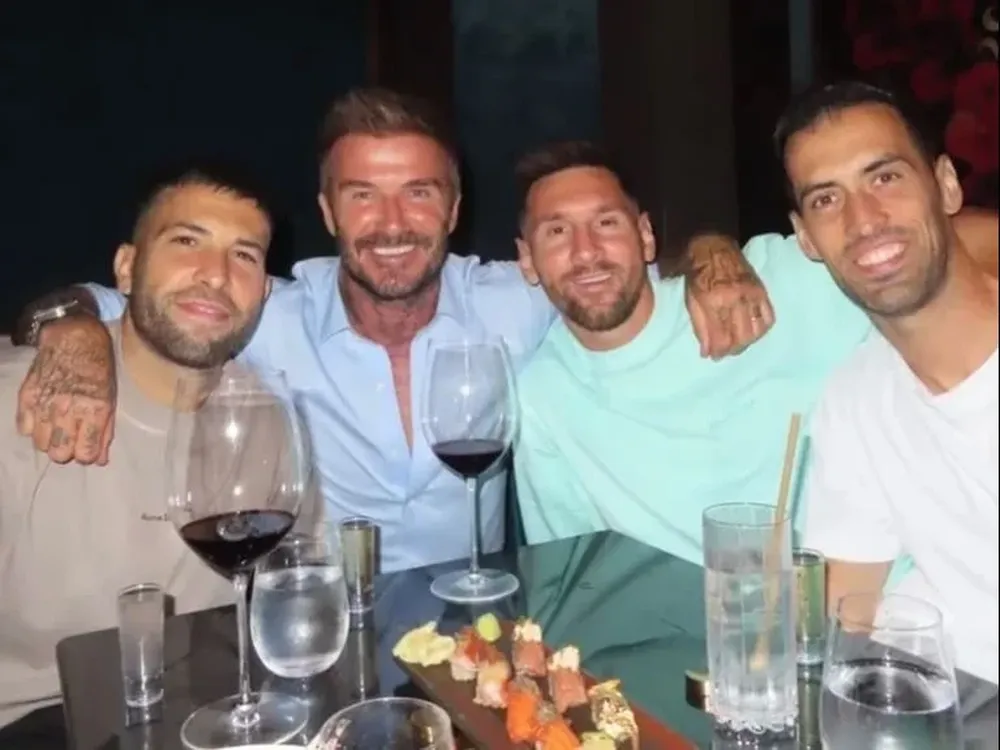 Jordi Alba, Beckham, Messi y Busquets en el festejo.