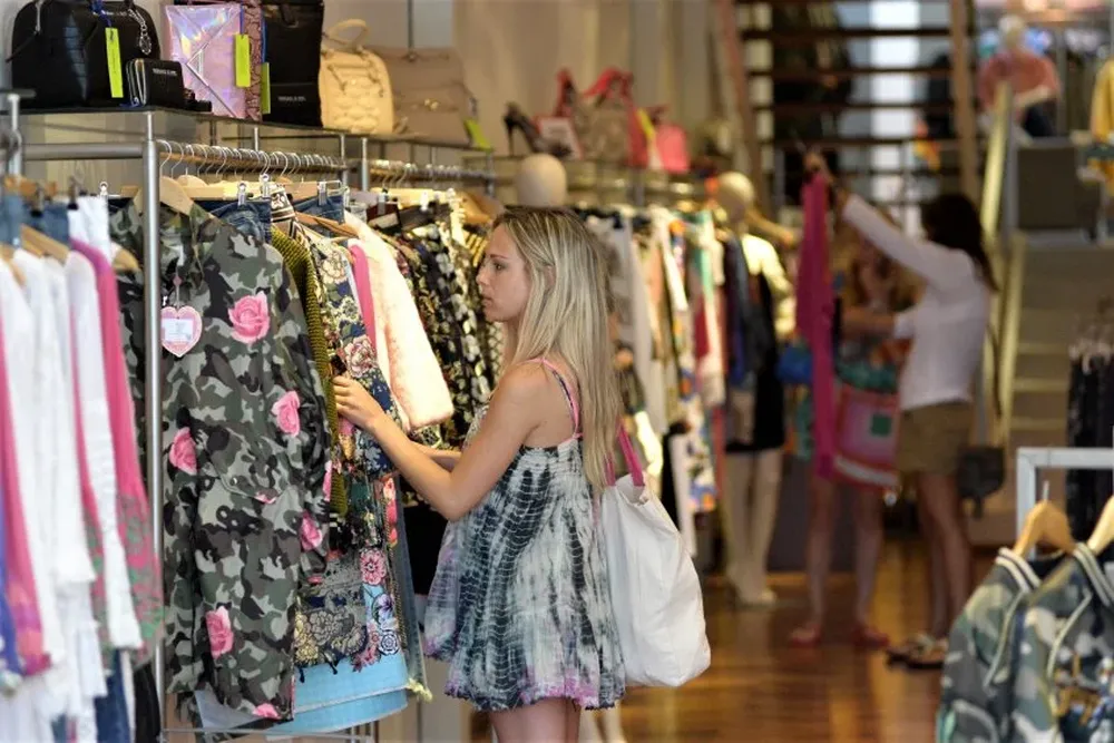 La mayoría de los clientes en temporada son turistas