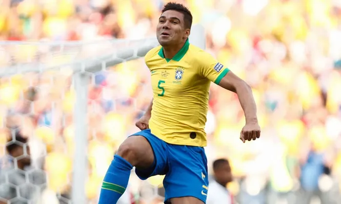 Casemiro se quedó fuera de la convocatoria de Tite
