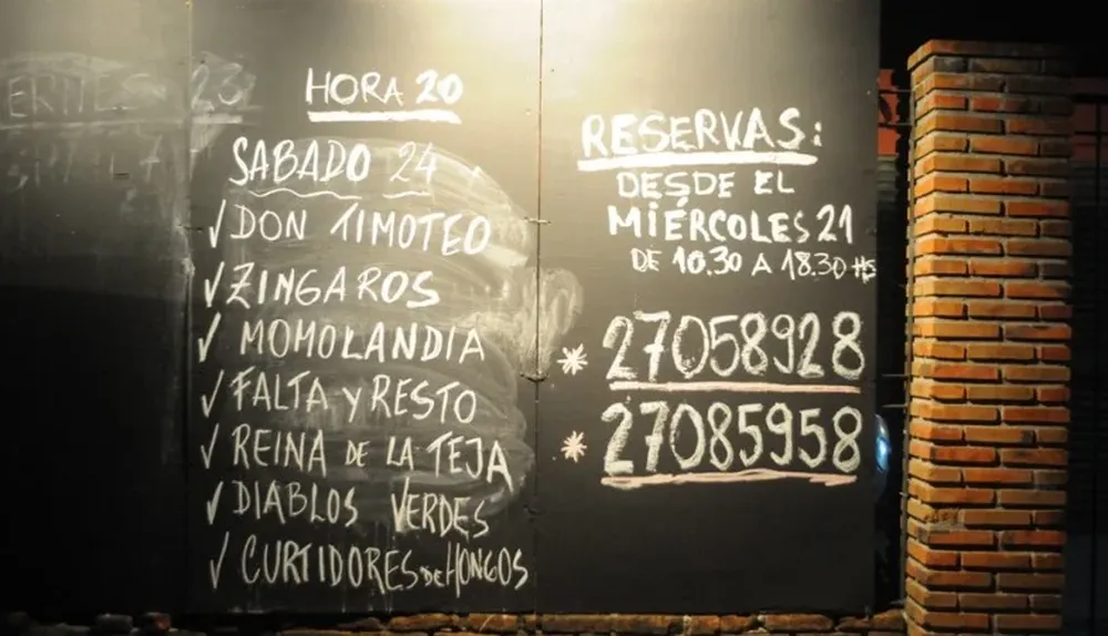 Pizarrón del Velódromo Municipal; hay venta anticipada