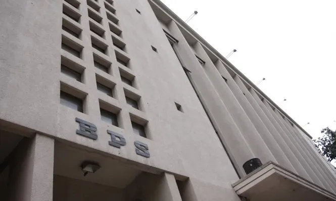 Bajó la cantidad de trabajadores en seguro de paro en julio