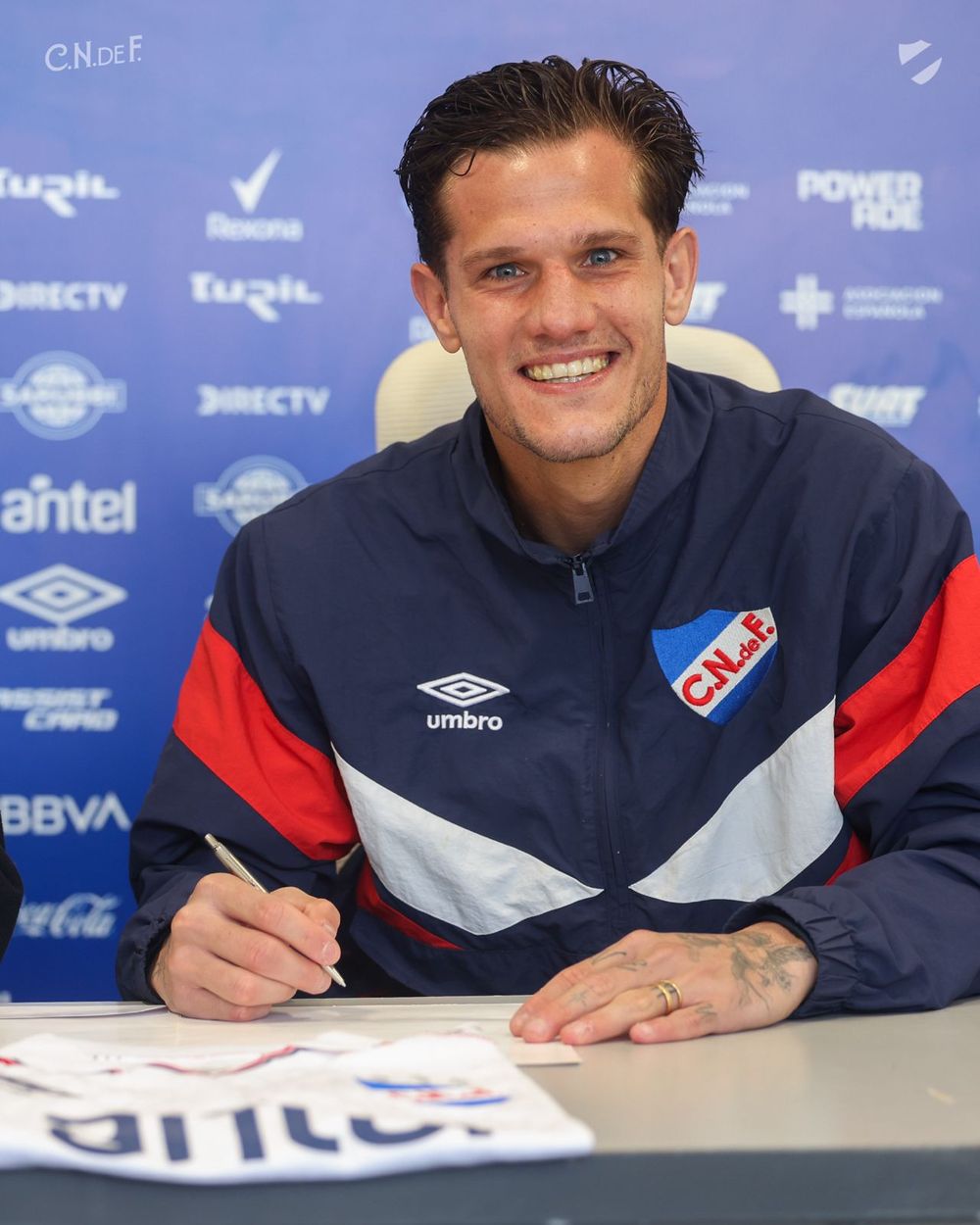 Bruno Zuculini fue presentado en Nacional