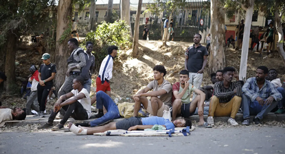 Los inmigrantes marroquíes ilegales que están en Ceuta suman más de 10.000 en las calles del territorio español.