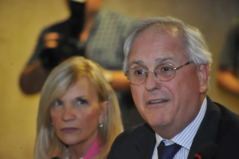 Rodolfo Saldain se reunió con legisladores de la coalición