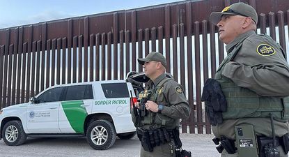 La fuerza creada para vigilar las fronteras internacionales de EE.UU. está siendo utilizada por el gobierno de Trump en su ofensiva contra los inmigrantes ilegales dentro del país.