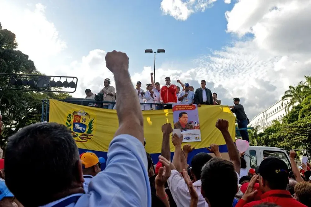 El presidente Maduro habló frente a sus apasionados seguidores