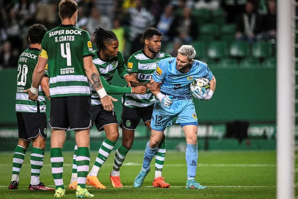 De Arruabarrena fue la pesadilla de los jugadores de Sporting