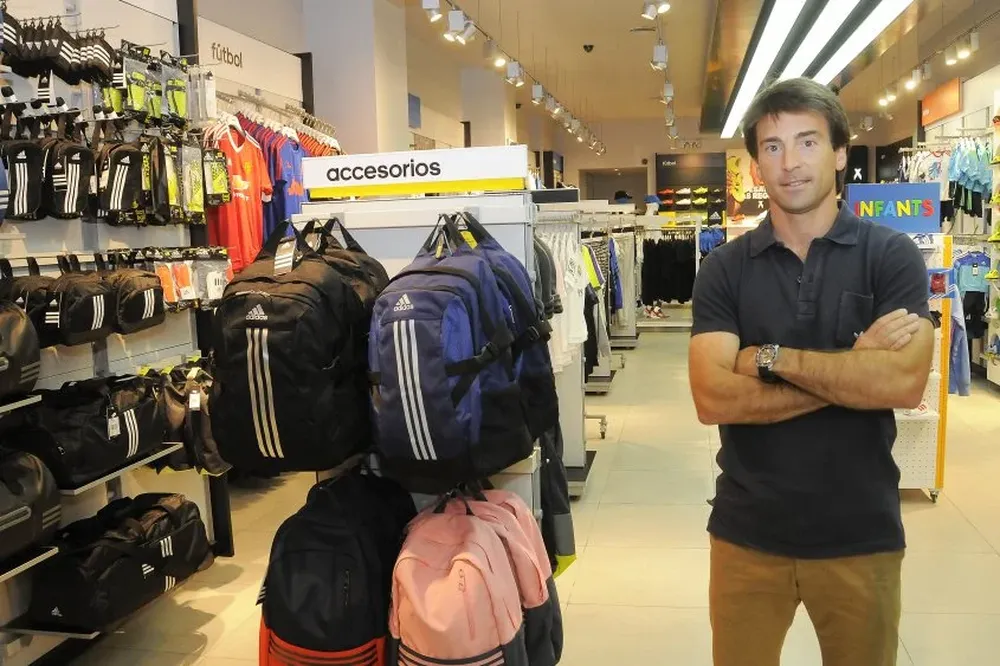 Outlet adidas montevideo 8 de octubre best sale