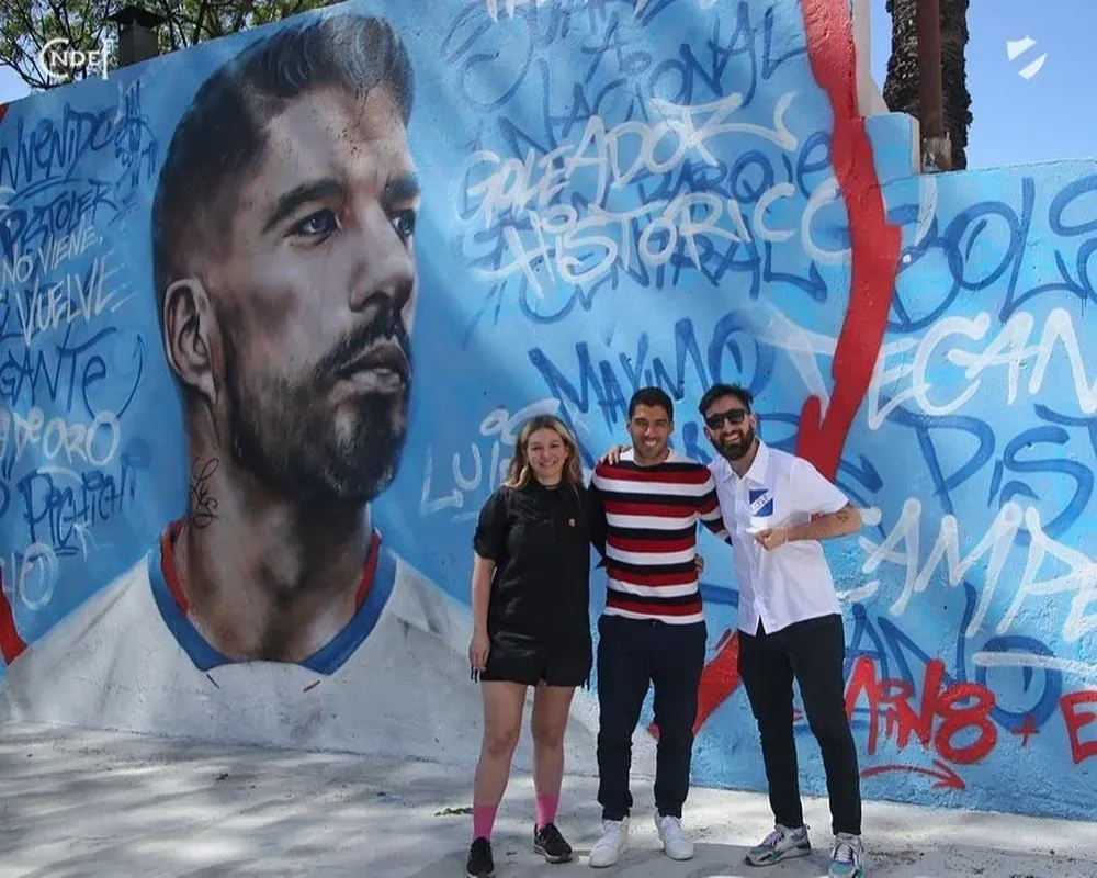 Suárez con Min 8 y Maxi Bocca