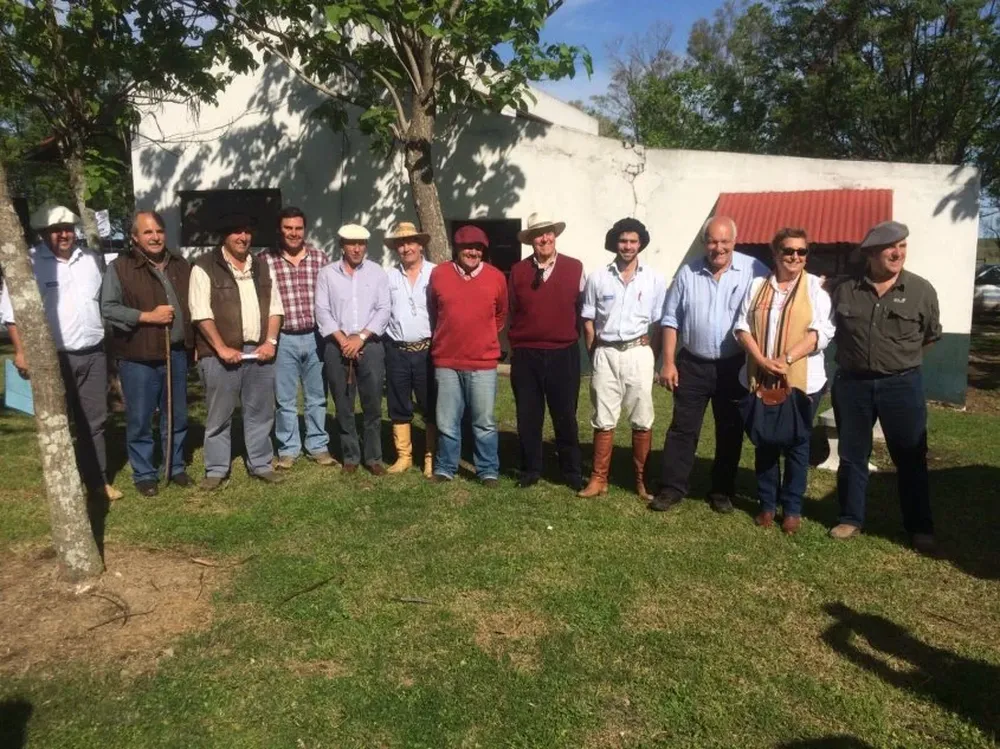 Integrantes de las cabañas y del escritorio en el local Valentín