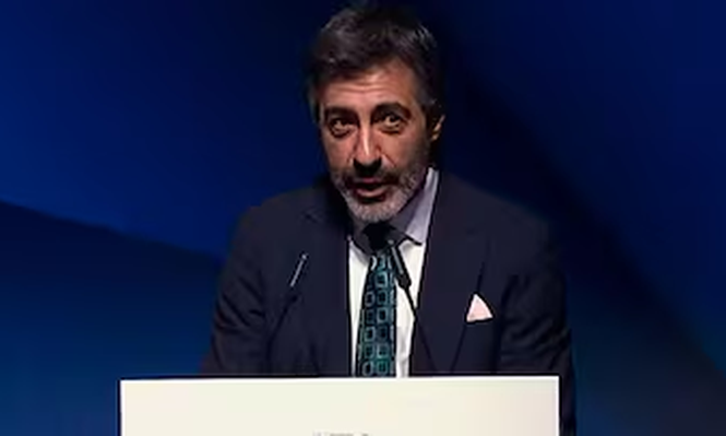 El periodista y escritor Juan del Val galardonado con el Premio Planeta 2025.