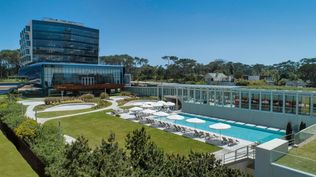 De un proyecto que comenzó como un sueño a referente del turismo de alta gama: The Grand Hotel celebra una década en Punta del Este