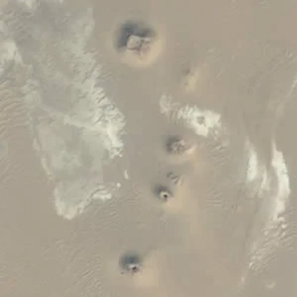 El primer sitio relevado por Micol, con cuatro pirámides