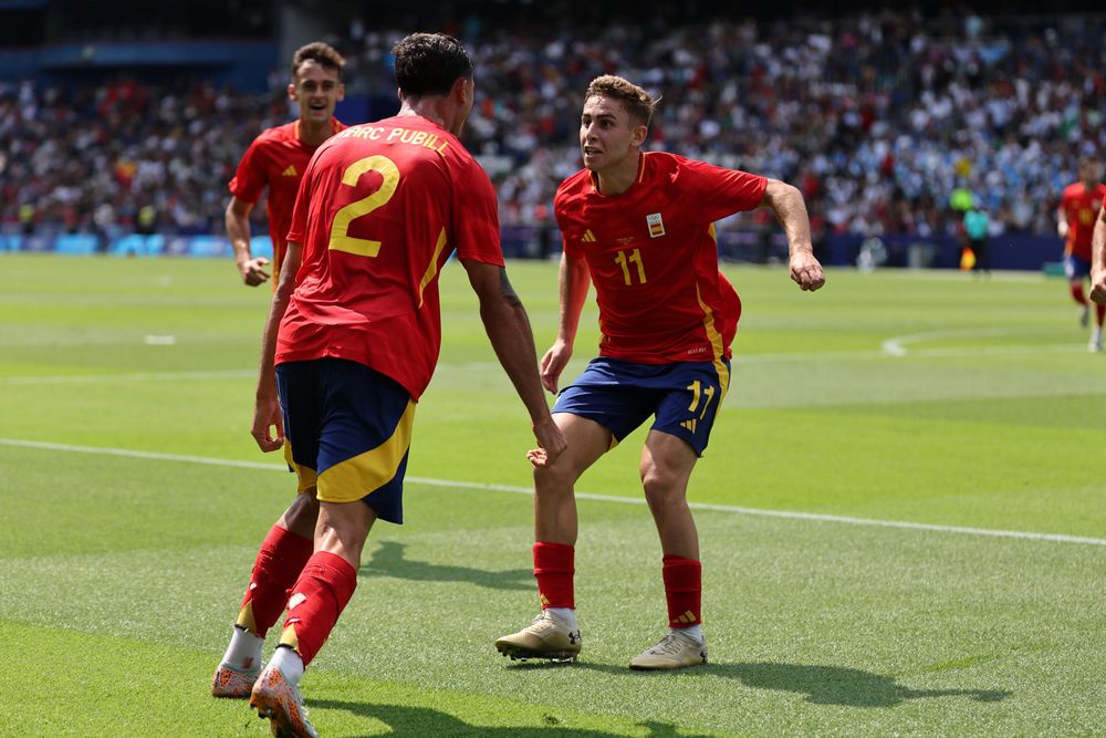 Victoria trabajada de España en el debut.