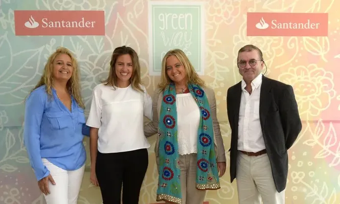 Graciela Álvarez, Valentina Borrazás, Anabella Junger y Bernardo Ferrando