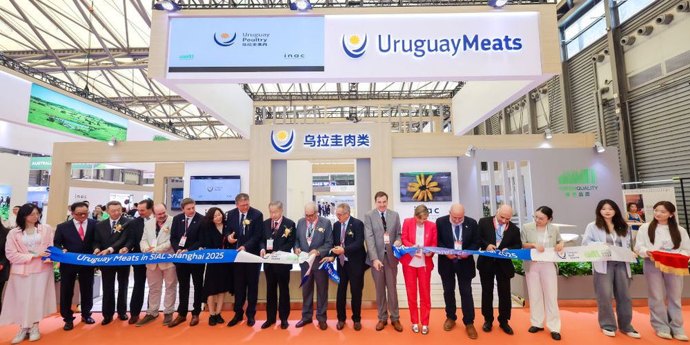 Inauguración del stand de Uruguay en la feria SIAL (Shangai, China)