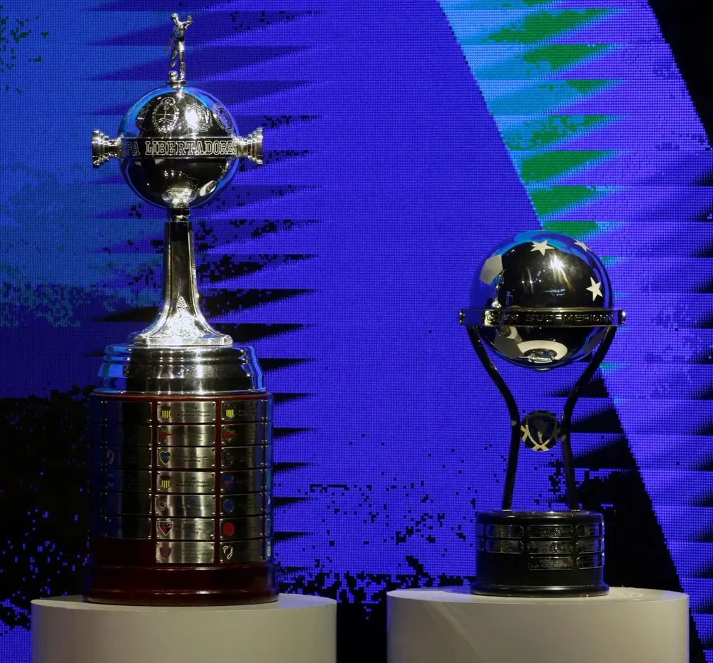 Los trofeos de Conmebol