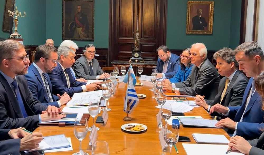 Reunión entre mandatarios de Uruguay y Argentina