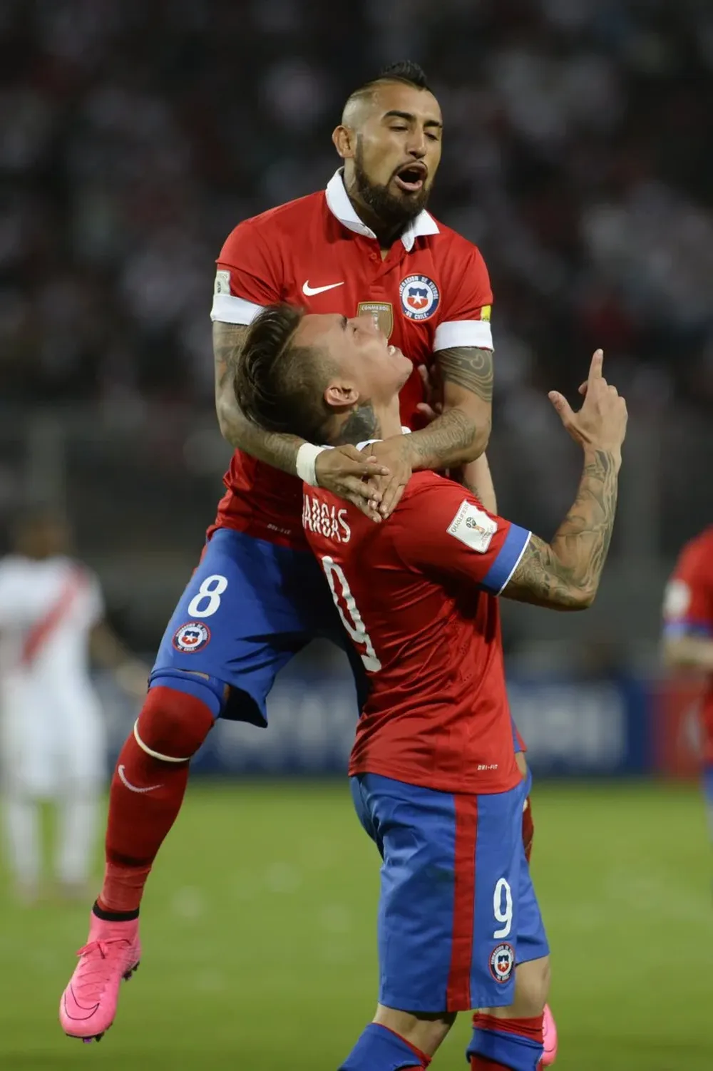 Arturo Vidal y Eduardo Vargas, fiel reflejo del momento de Chile