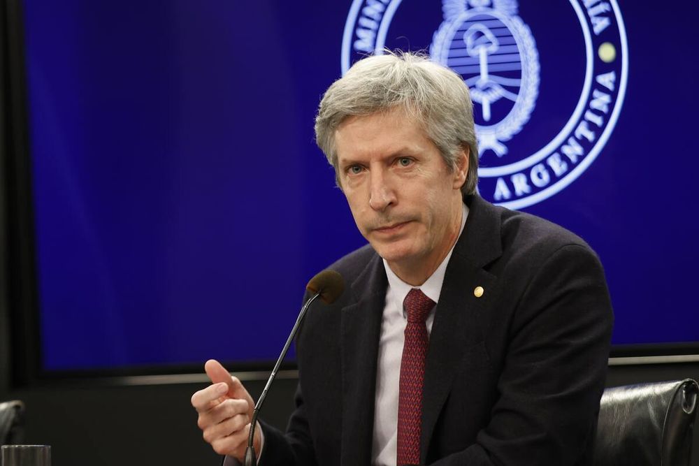 el-presidente-del-banco-central-santiago-bausili-TMULEKKMVNB4ZESNRS42YAUB2Y