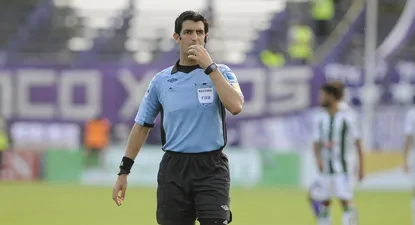 Silbato riesgoso: árbitros dicen que deberán estar a nueve metros de los jugadores para no contagiar