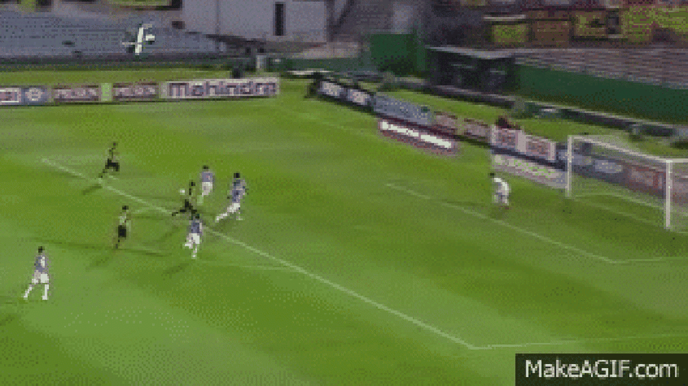 El gol de Forlán el domingo 14 ante Sudamérica