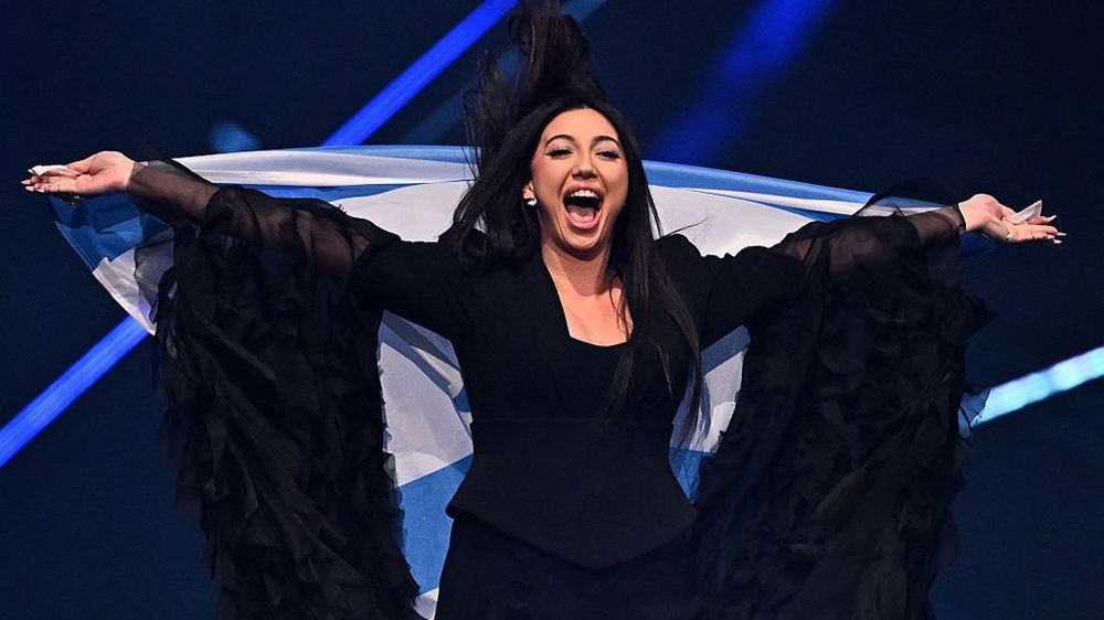 La cantante Yuval Raphael, representante de Israel, quedó en segundo lugar tras un certamen cargado de polémica y presiones en torno a su participación.