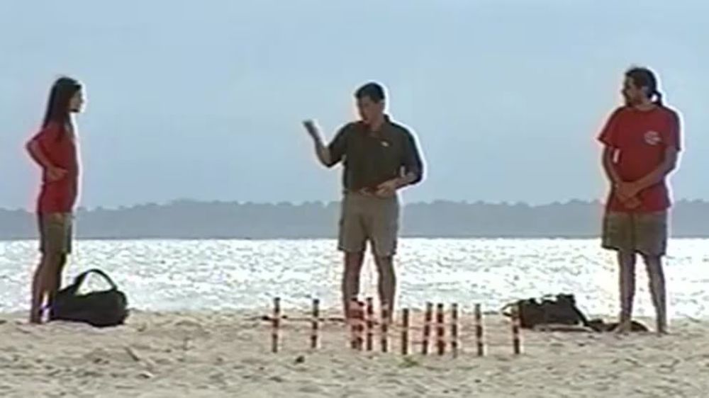 Emilia Picky Paino y Adián Miani en la gran final de Expedición Robinson y Julián Weich