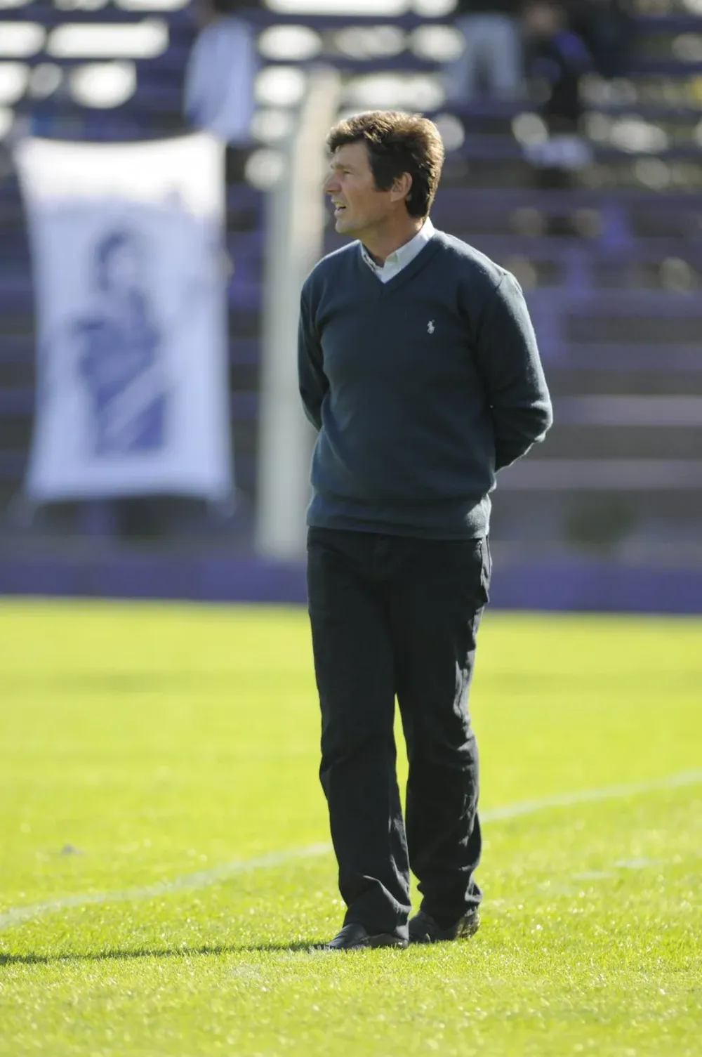 Fernando Curutchet firma con Peñarol