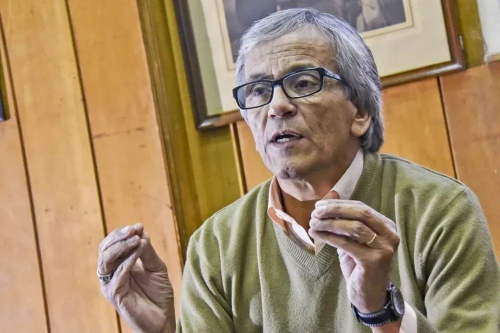 Juan Castillo, diputado frenteamplista y secretario general del Partido Comunista