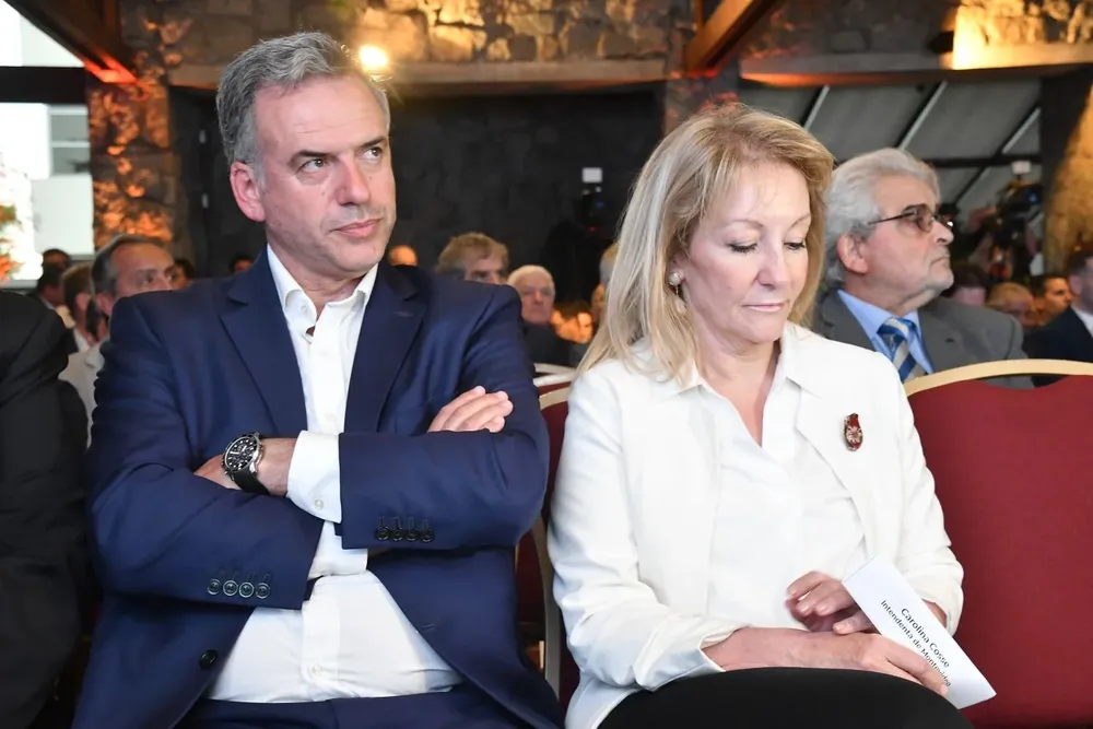 Archivo. Orsi y Cosse