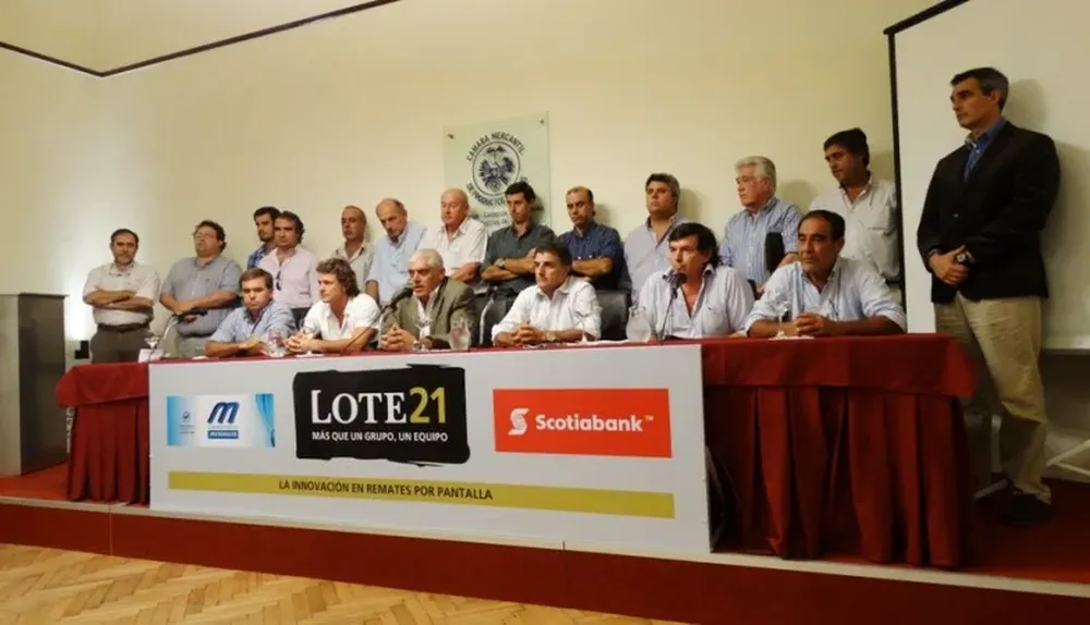Los socios de Lote 21 y de Scotiabank en la conferencia