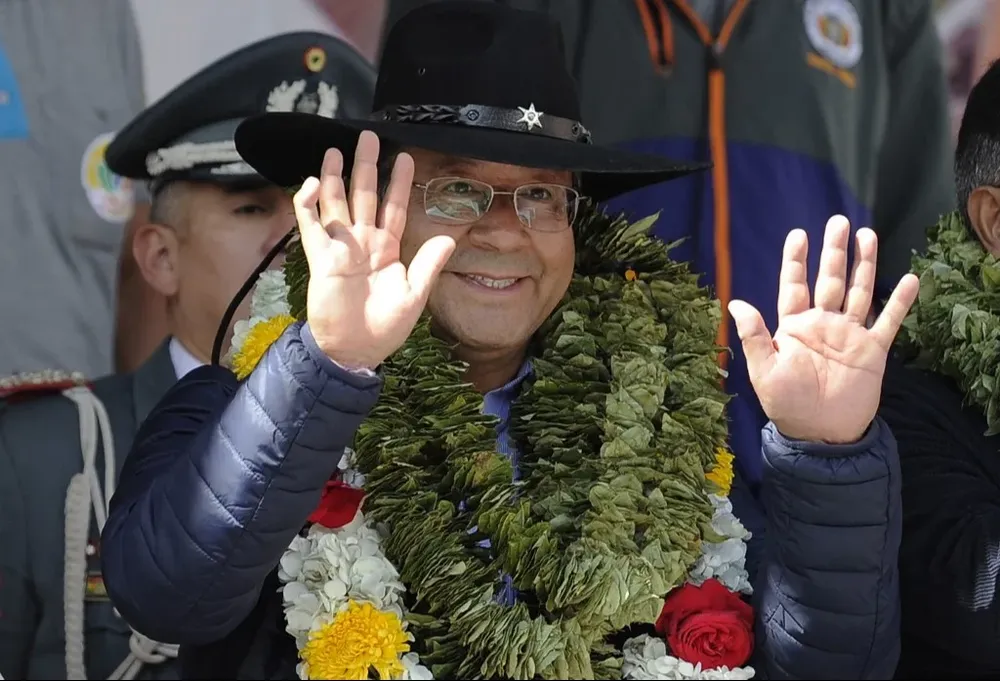 Es una prioridad nacional. Hemos iniciado una campaña para desclasificar a la hoja de coca como estupefaciente, dijo el presidente Luis Arce.