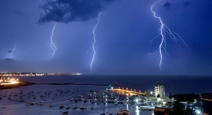 inumet emitio una alerta amarilla por tormentas fuertes en el centro del pais