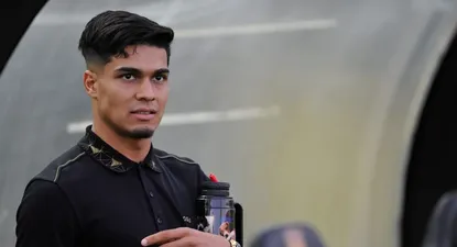 Arezo este sábado en el Campeón del Siglo