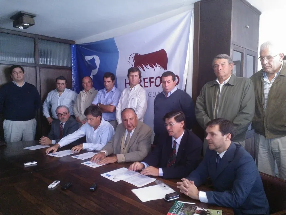 El remate se presentó este lunes en una conferencia