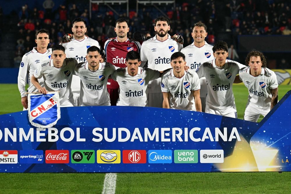 El equipo de Nacional en la visita a Tigre