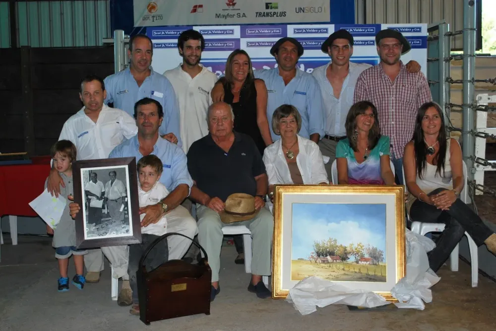 La familia Gambetta con los principales de Valdez y Cía.