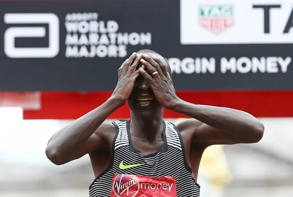 Kipchoge tras ver el tiempo que hizo en Londres