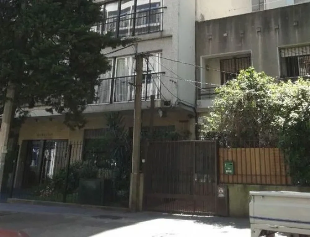 El remate es sin base y exige al comprador el 30% de seña