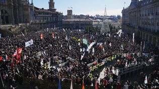 La manifestación en Santiago de Compostela contra la instalación de la planta de celulosa.