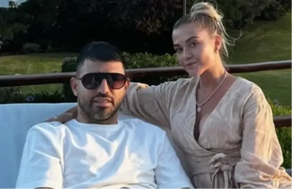 El Kun y su novia están esperando un bebé