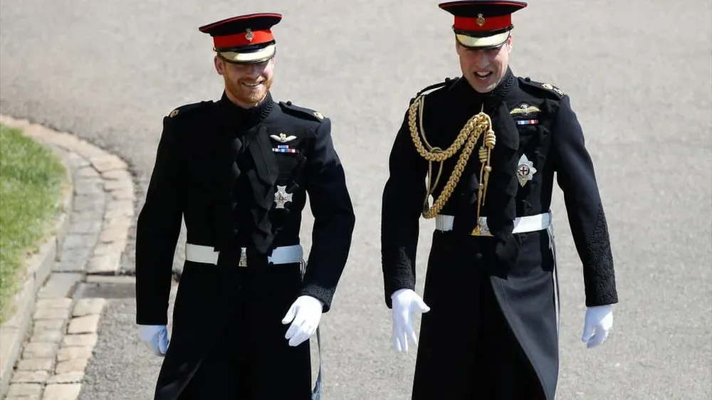 Harry ha invitado a exnovias como la actriz Cressida Bonas (en el centro), con quien tuvo una relación entre 2012 y 2014.