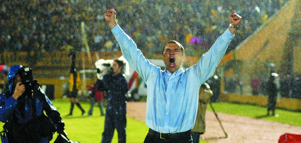 Diego Aguirre festejando Peñarol campeón, 2003.
